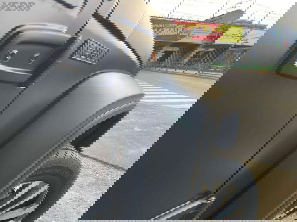 ICH-X K2 nuova a Milano (5)