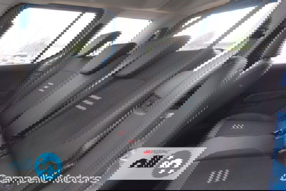 Ford Tourneo Courier usata a Venezia (6)