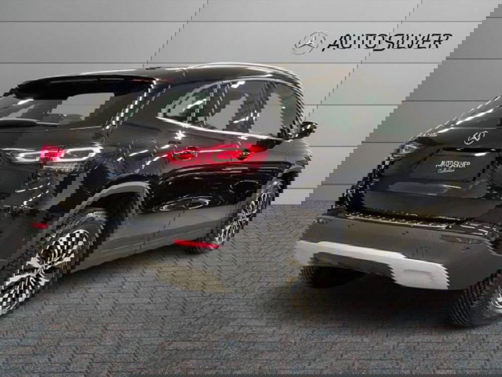 Mercedes-Benz GLA SUV usata a Verona (2)