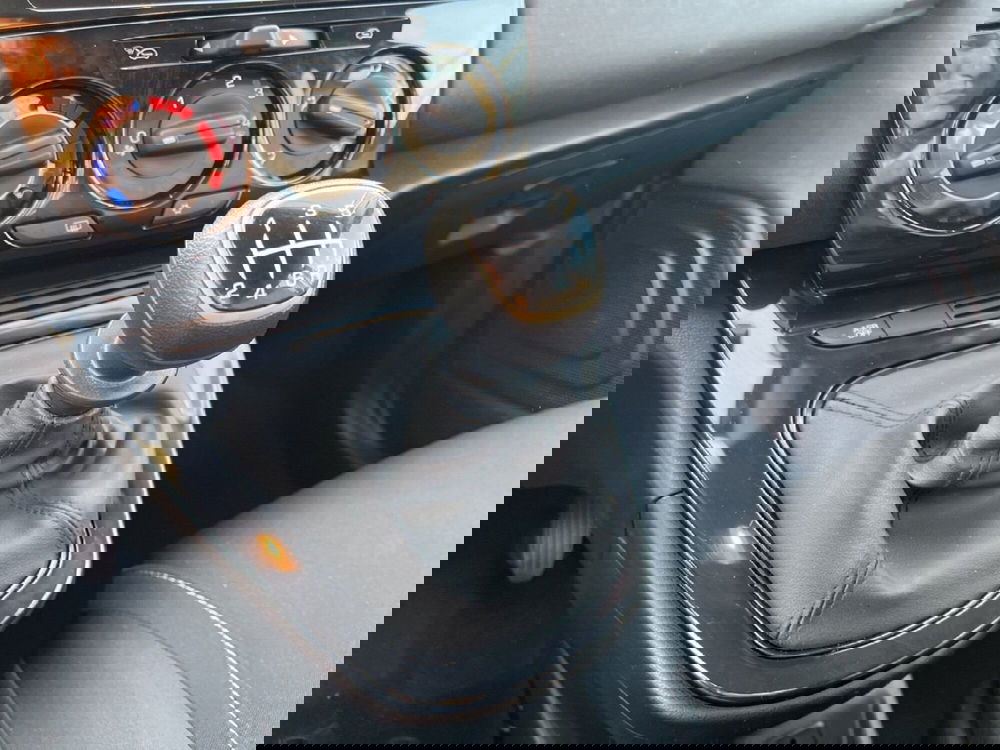 Lancia Ypsilon usata a Torino (12)