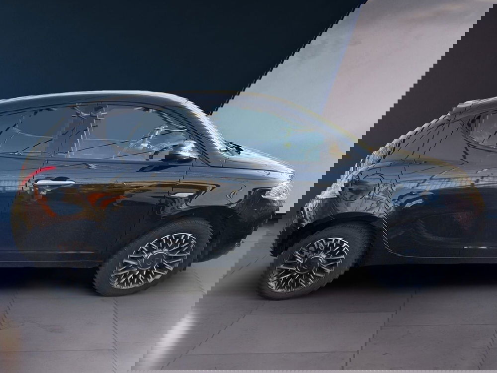 Lancia Ypsilon usata a Torino (4)