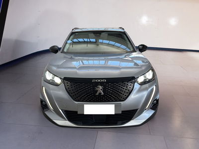 Peugeot 2008 1.2 puretech Active s&amp;s 100cv del 2022 usata a Torino