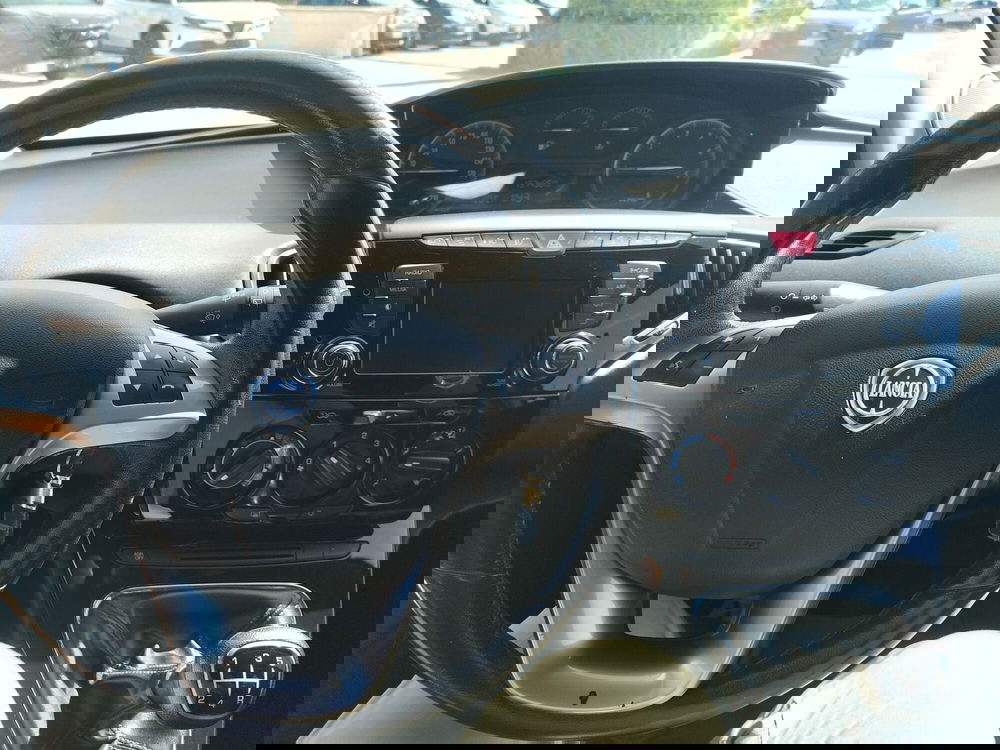 Lancia Ypsilon usata a Matera (19)