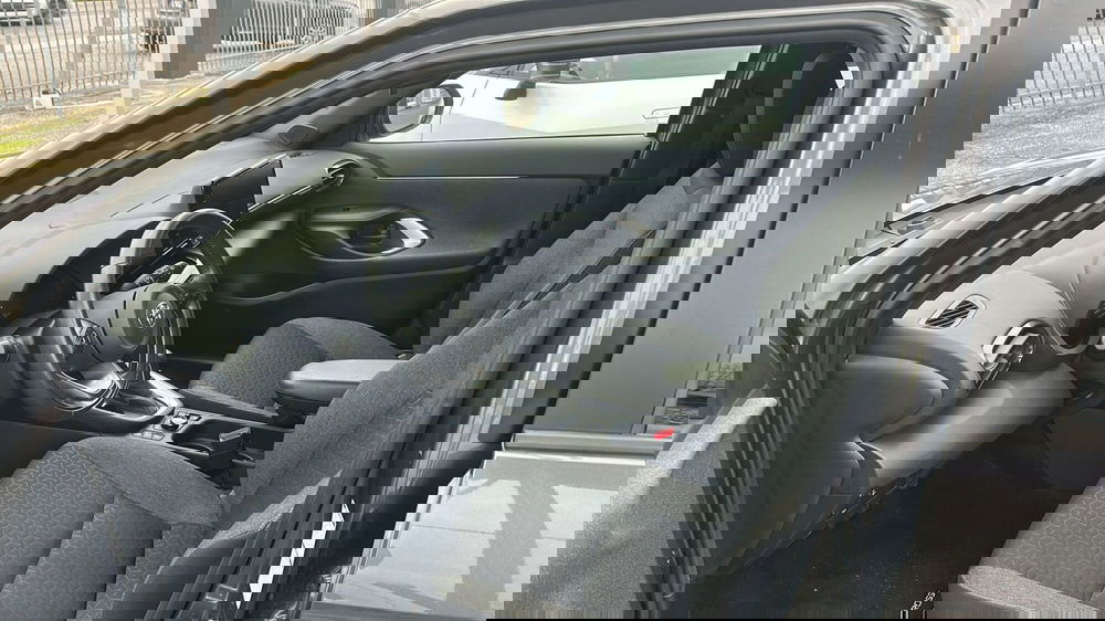 Toyota Yaris Cross usata a Cremona (7)