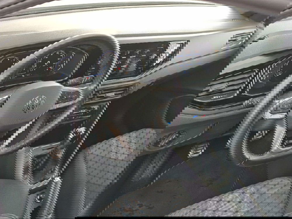 Volkswagen Taigo usata a Livorno (14)