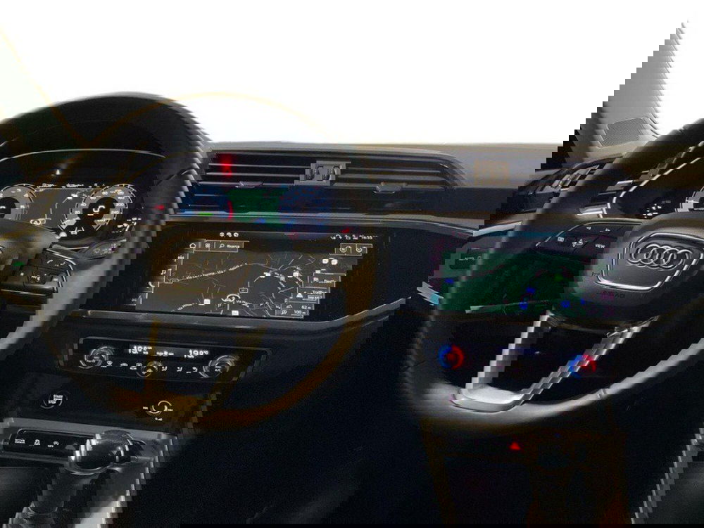 Audi Q3 Sportback usata a Macerata (11)