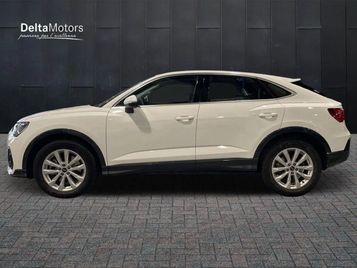 Audi Q3 Sportback usata a Macerata (4)