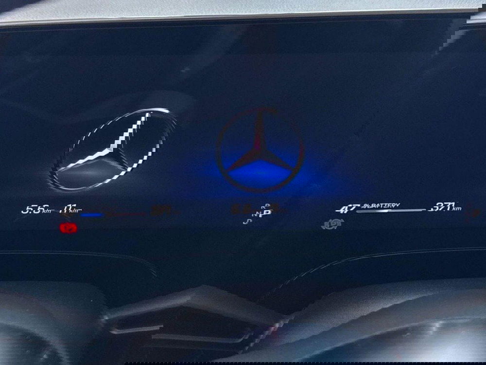 Mercedes-Benz CLA EQ nuova a Rimini (9)