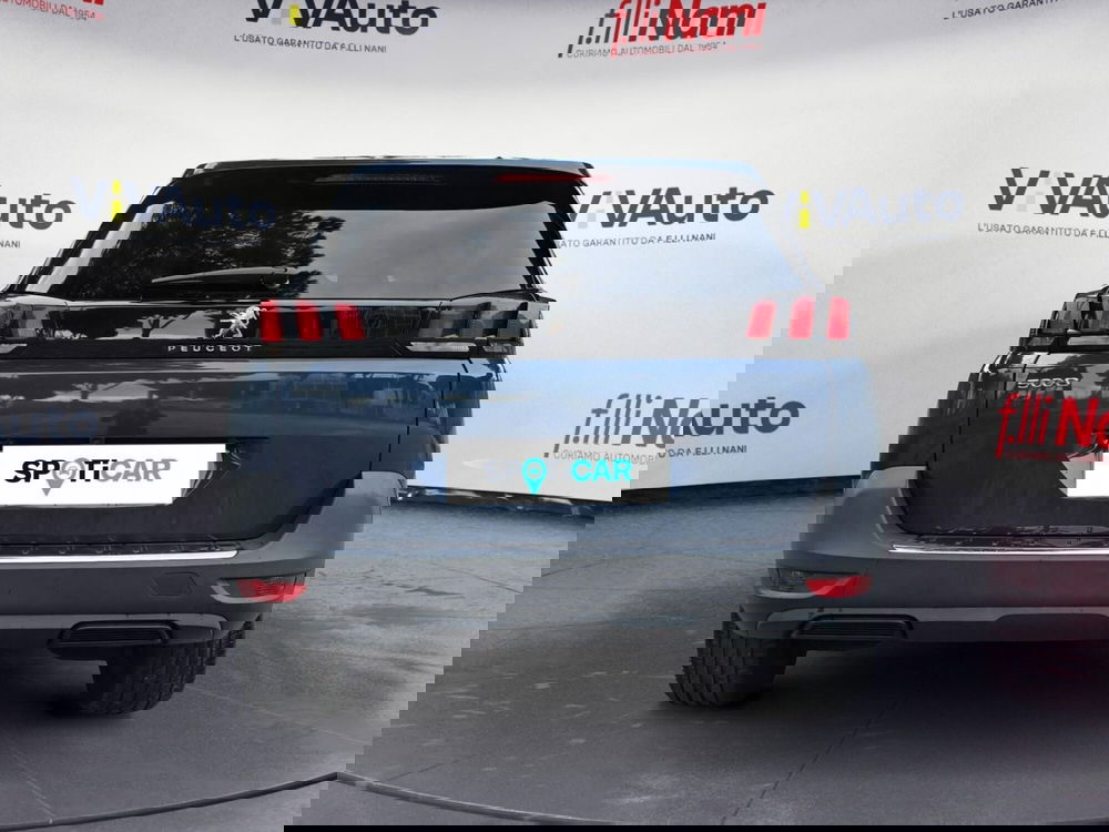 Peugeot 5008 usata a Massa-Carrara (4)