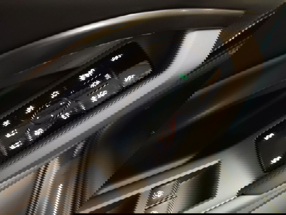 Audi Q5 Sportback nuova a Modena (11)