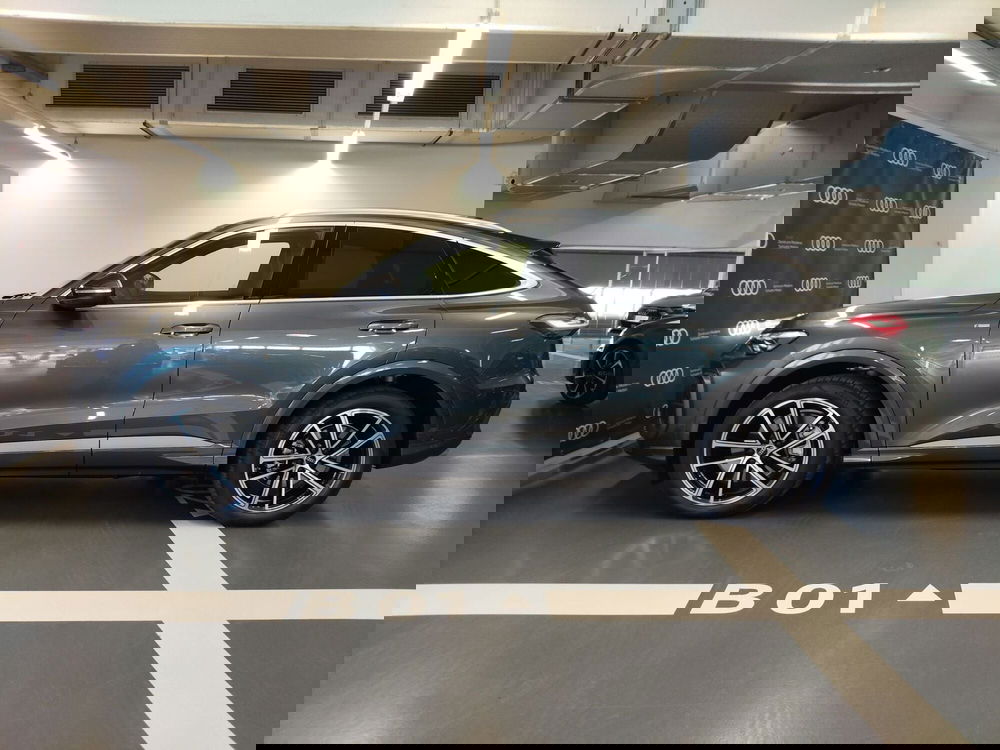 Audi Q5 Sportback nuova a Modena (3)