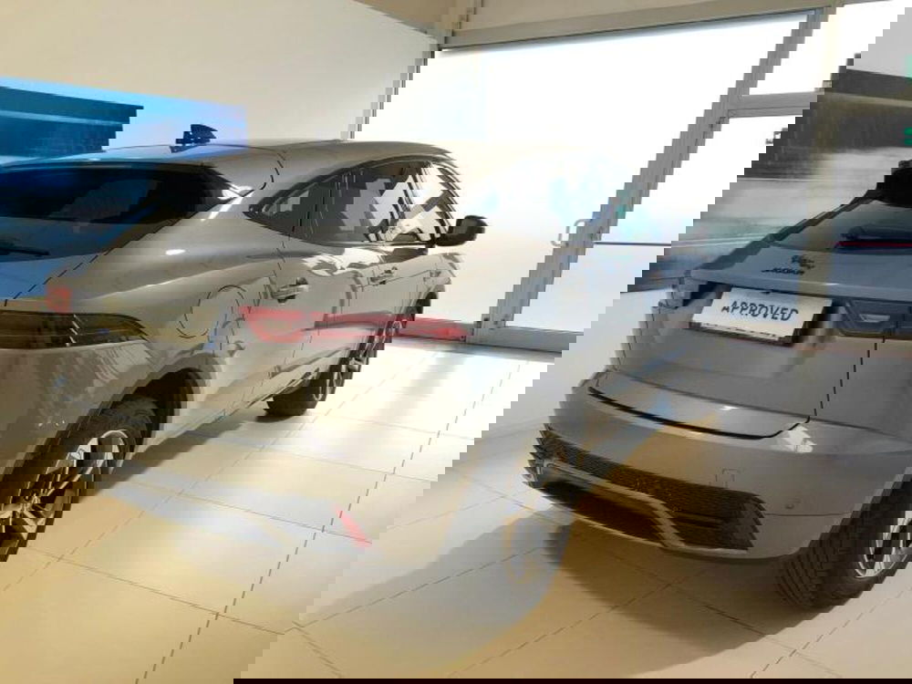 Jaguar E-Pace usata a Venezia (10)