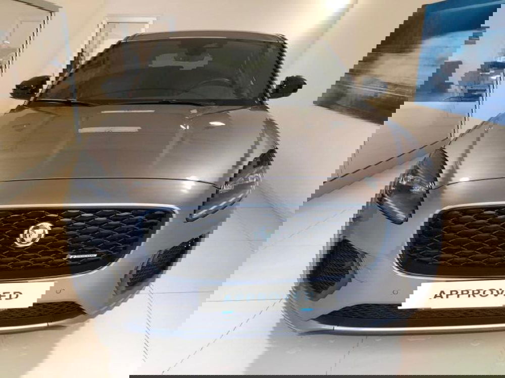 Jaguar E-Pace usata a Venezia (2)