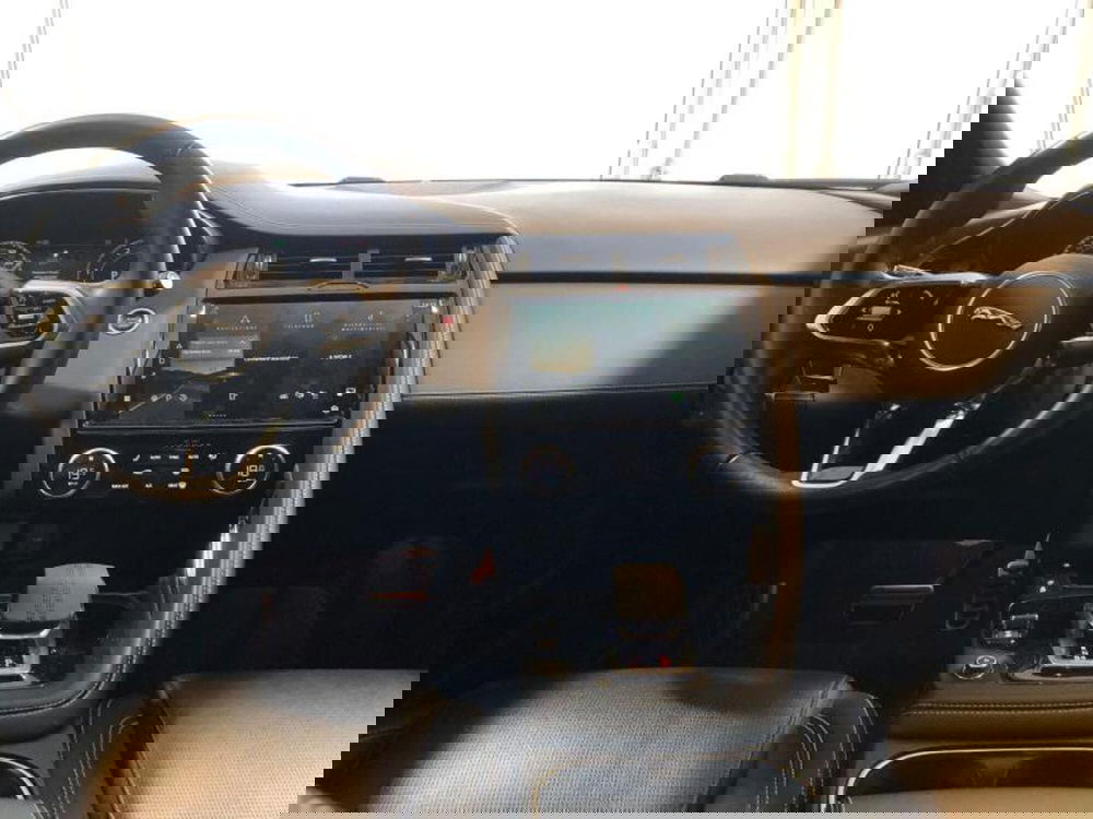 Jaguar E-Pace usata a Venezia (7)