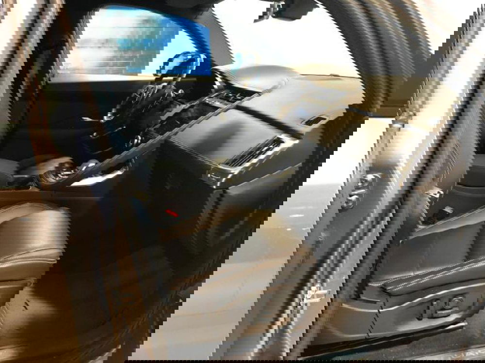 Jaguar E-Pace usata a Venezia (9)