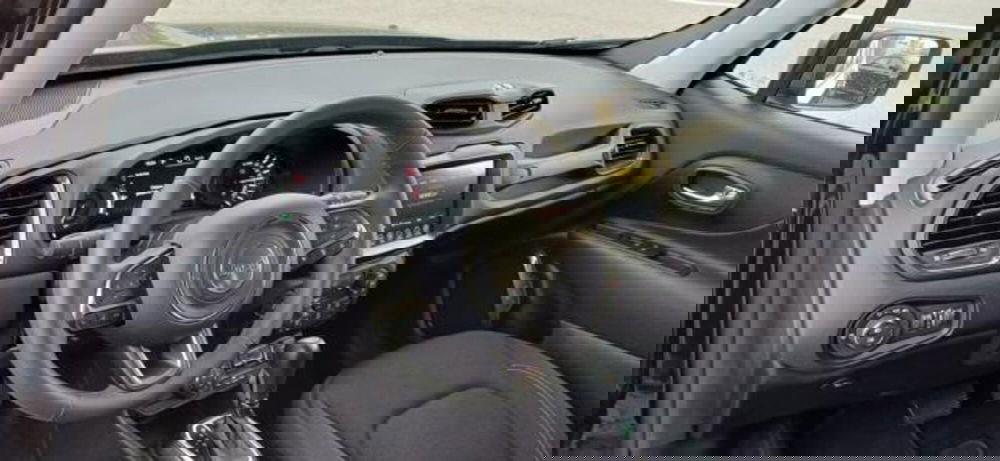 Jeep Renegade usata a Padova (10)