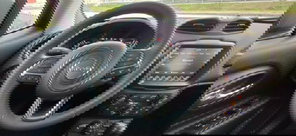 Jeep Renegade usata a Padova (12)