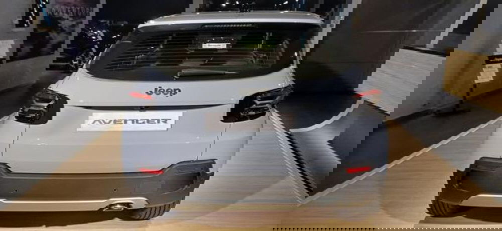 Jeep Avenger nuova a Padova (6)