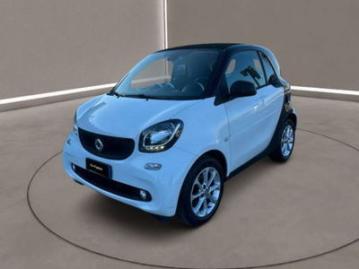 smart Fortwo 70 1.0 twinamic Passion del 2017 usata a Caltanissetta