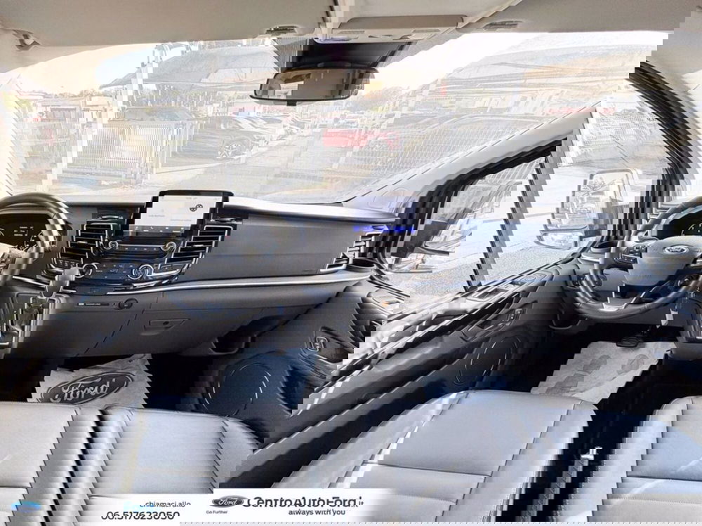 Ford Tourneo Custom usata a Roma (11)