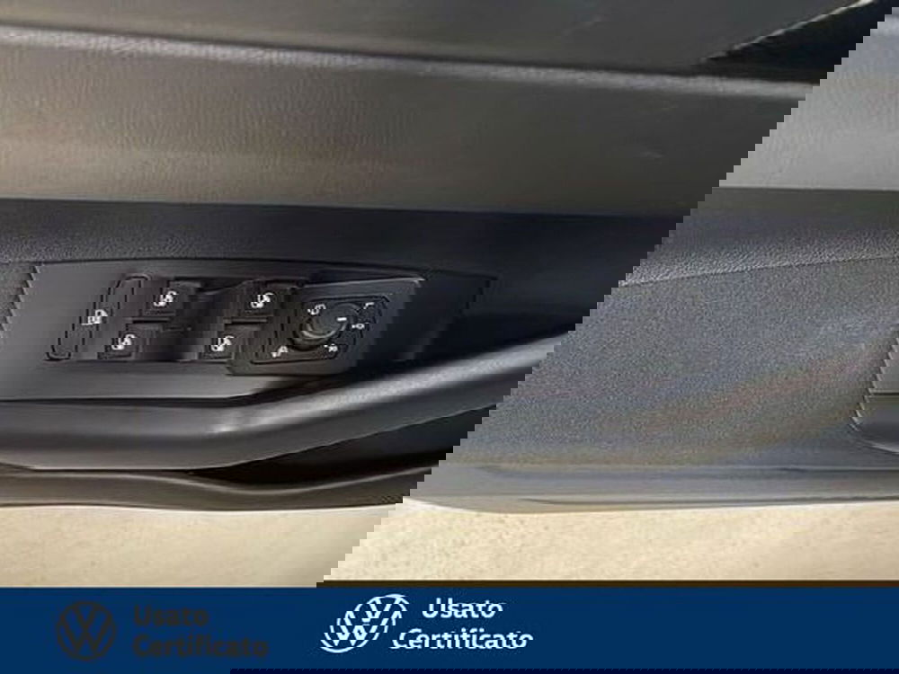 Volkswagen Taigo usata a Vicenza (15)