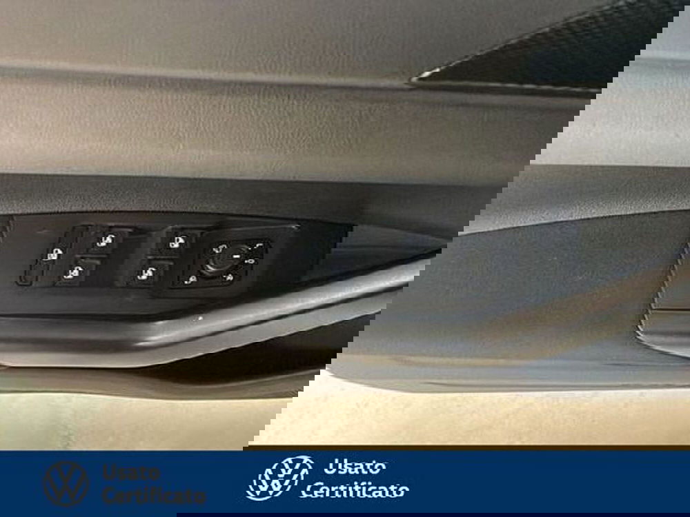 Volkswagen Taigo usata a Vicenza (15)