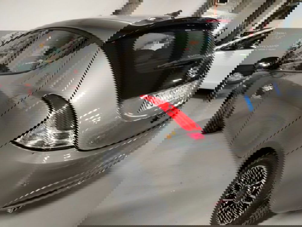 Lancia Ypsilon usata a Forlì-Cesena (12)