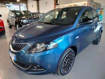 Lancia Ypsilon 1.0 FireFly 5 porte S&amp;S Hybrid Gold Plus del 2024 usata a Cesena