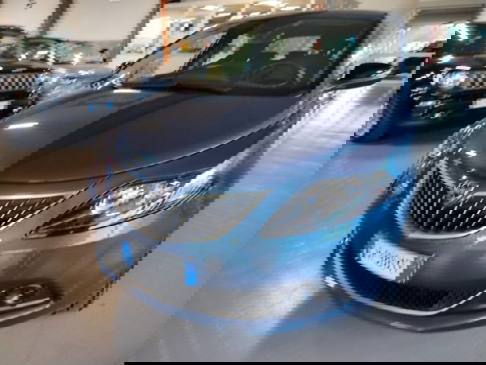 Lancia Ypsilon usata a Forlì-Cesena (3)