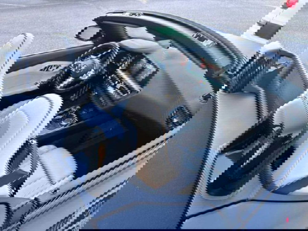 BMW Z4 Cabrio usata a Caltanissetta (16)