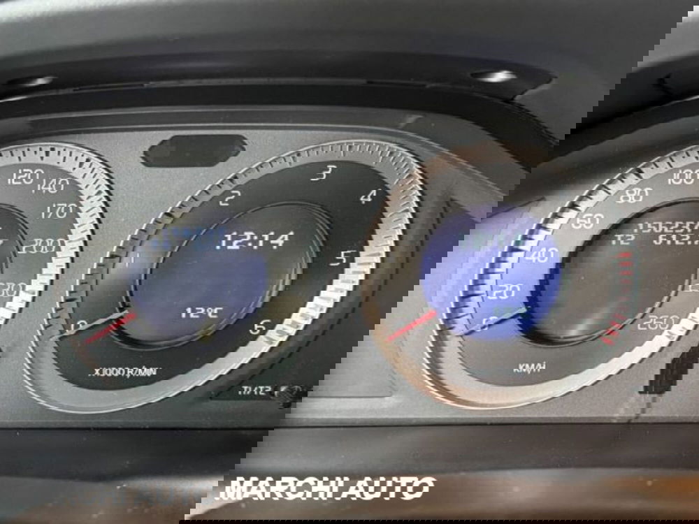 Volvo XC60 usata a Perugia (16)