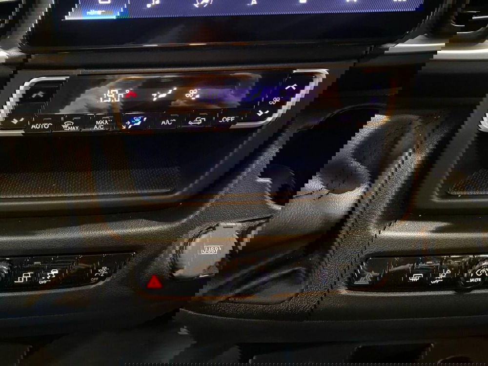 Peugeot Boxer Furgone nuova a Torino (11)