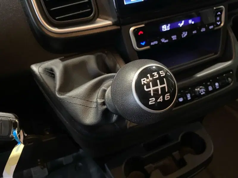 Peugeot Boxer Furgone nuova a Torino (12)