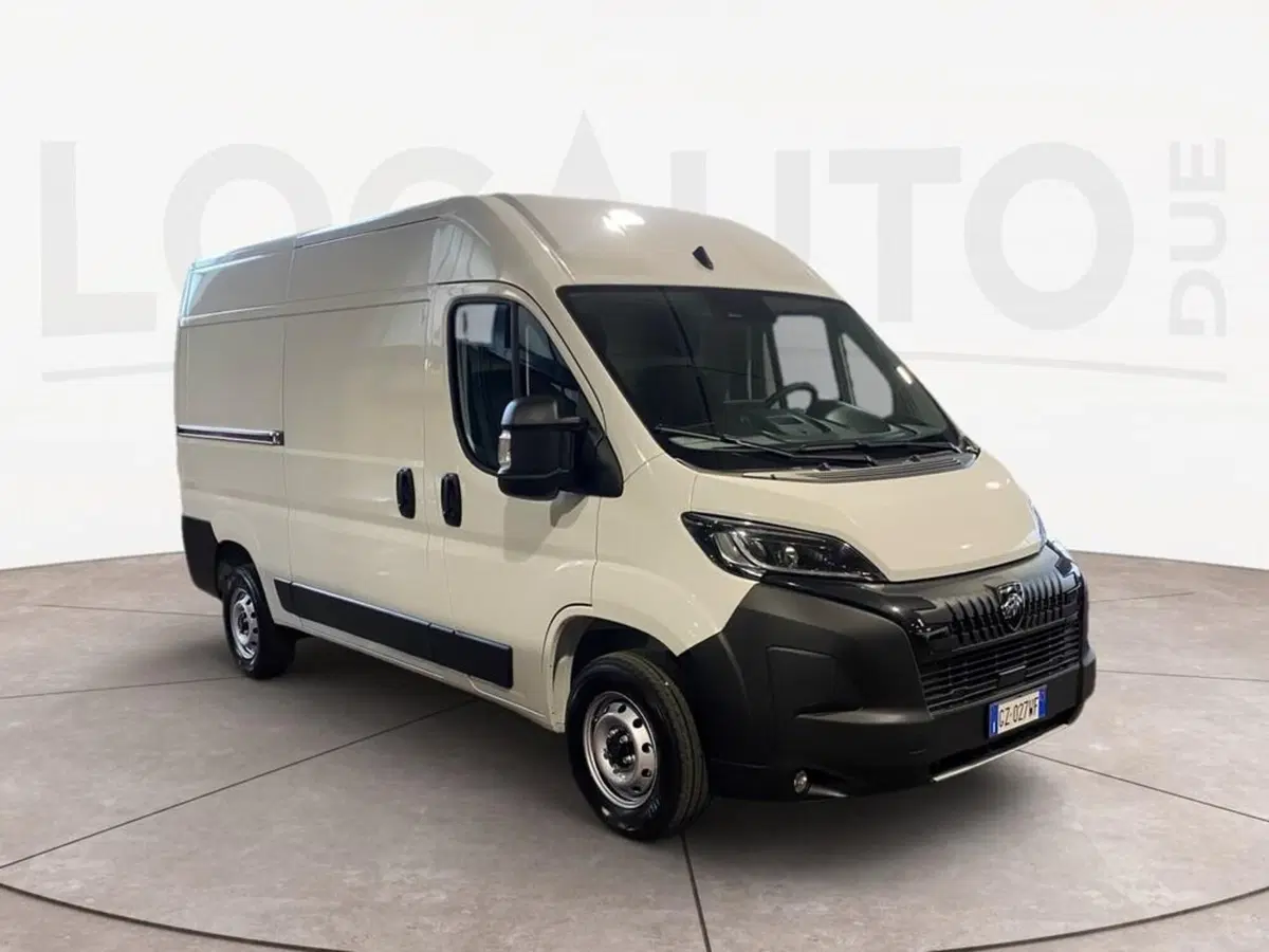 Peugeot Boxer Furgone nuova a Torino (3)