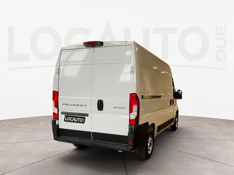 Peugeot Boxer Furgone nuova a Torino (4)