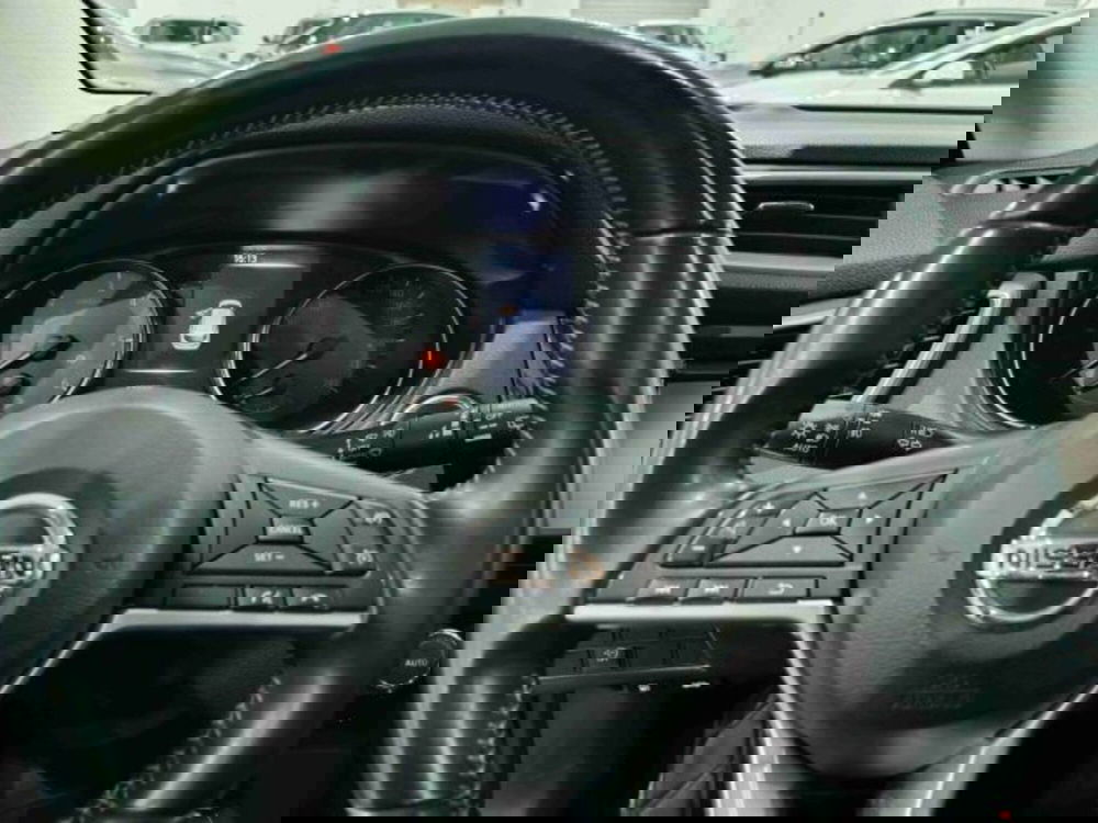 Nissan Qashqai usata a Catania (17)