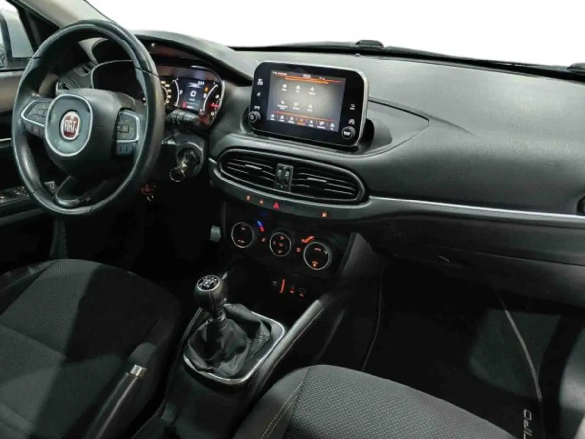 Fiat Tipo usata a Catania (9)