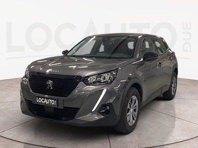 Peugeot 2008 1.2 puretech Active s&amp;s 100cv del 2022 usata a Torino