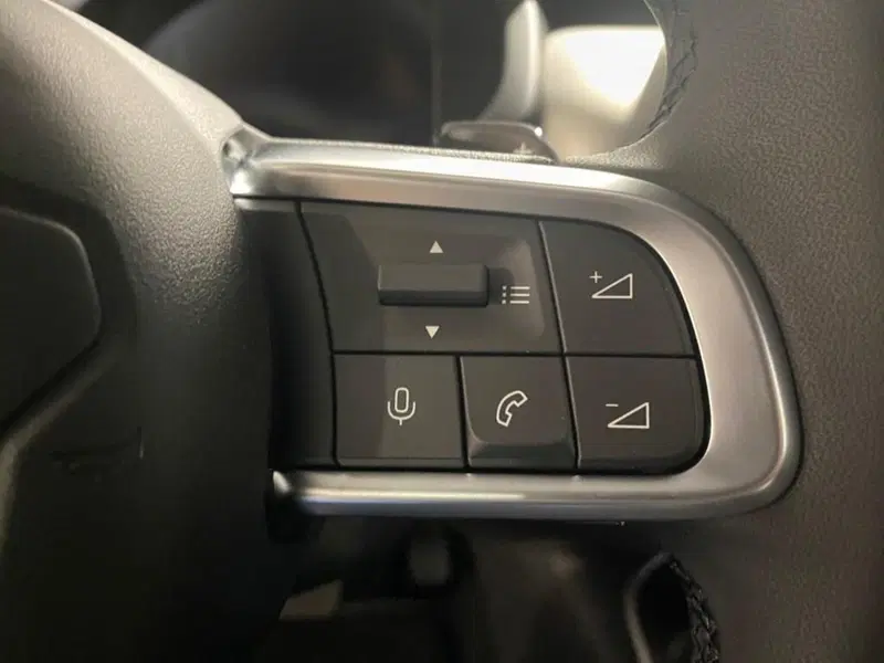 Jeep Avenger nuova a Torino (13)