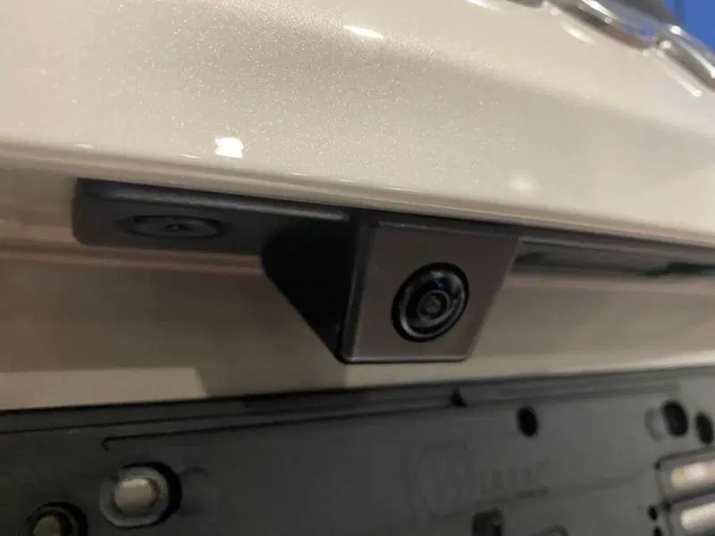 Jeep Avenger nuova a Torino (14)