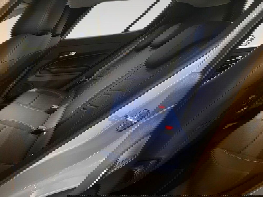 Jeep Avenger nuova a Torino (7)