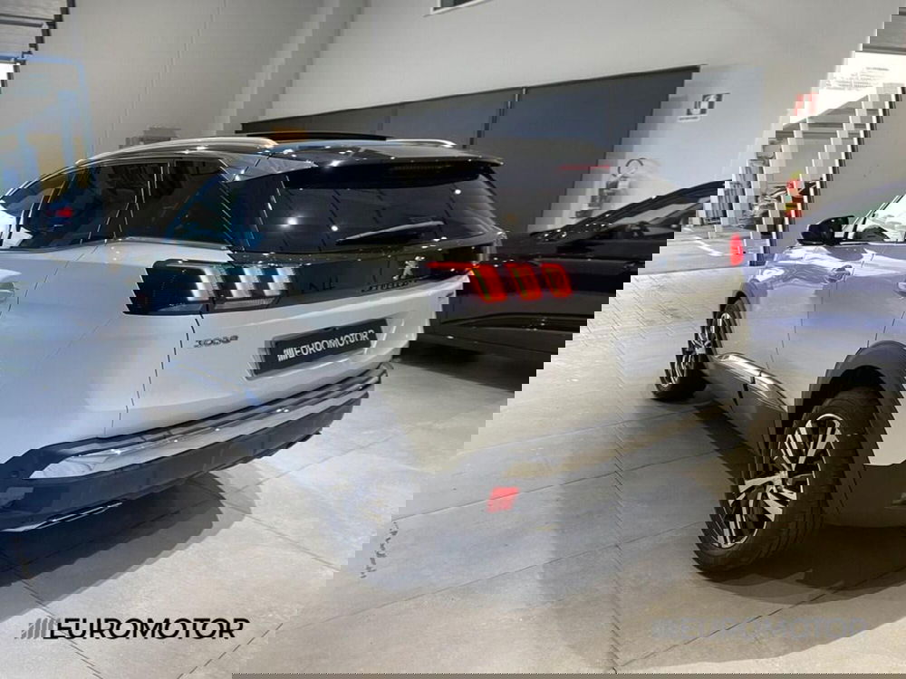 Peugeot 3008 usata a Bari (11)