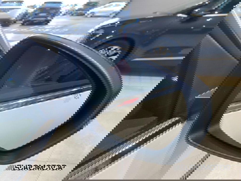 Peugeot 3008 usata a Bari (8)