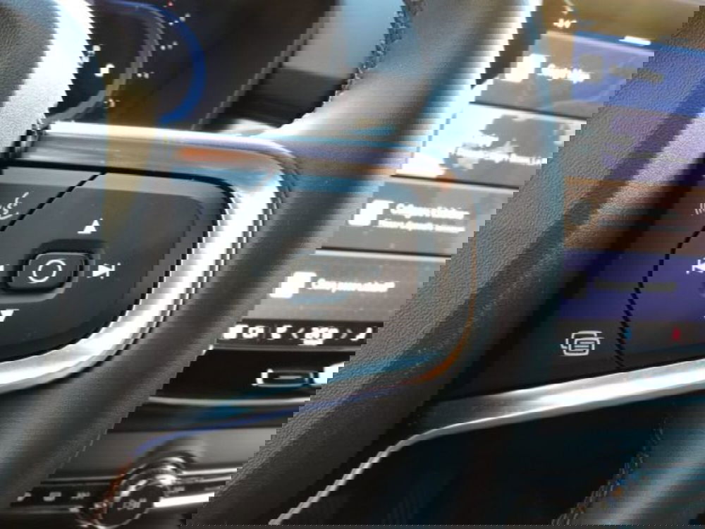 Volvo XC40 usata a Firenze (17)