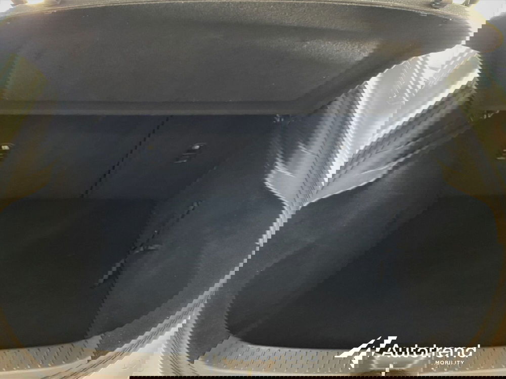 Mazda CX-30 usata a Bari (14)