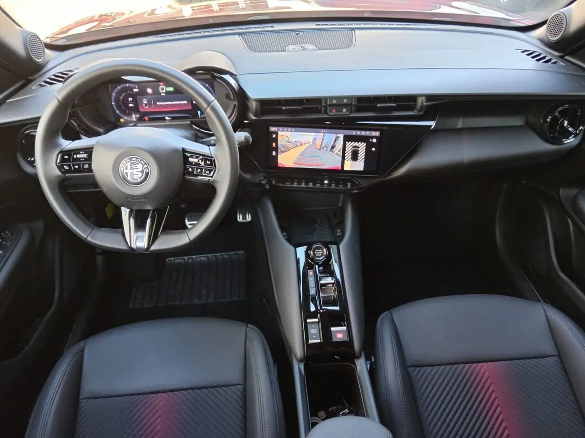 Alfa Romeo Junior nuova a Alessandria (13)