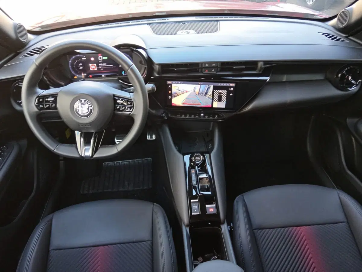 Alfa Romeo Junior nuova a Alessandria (14)