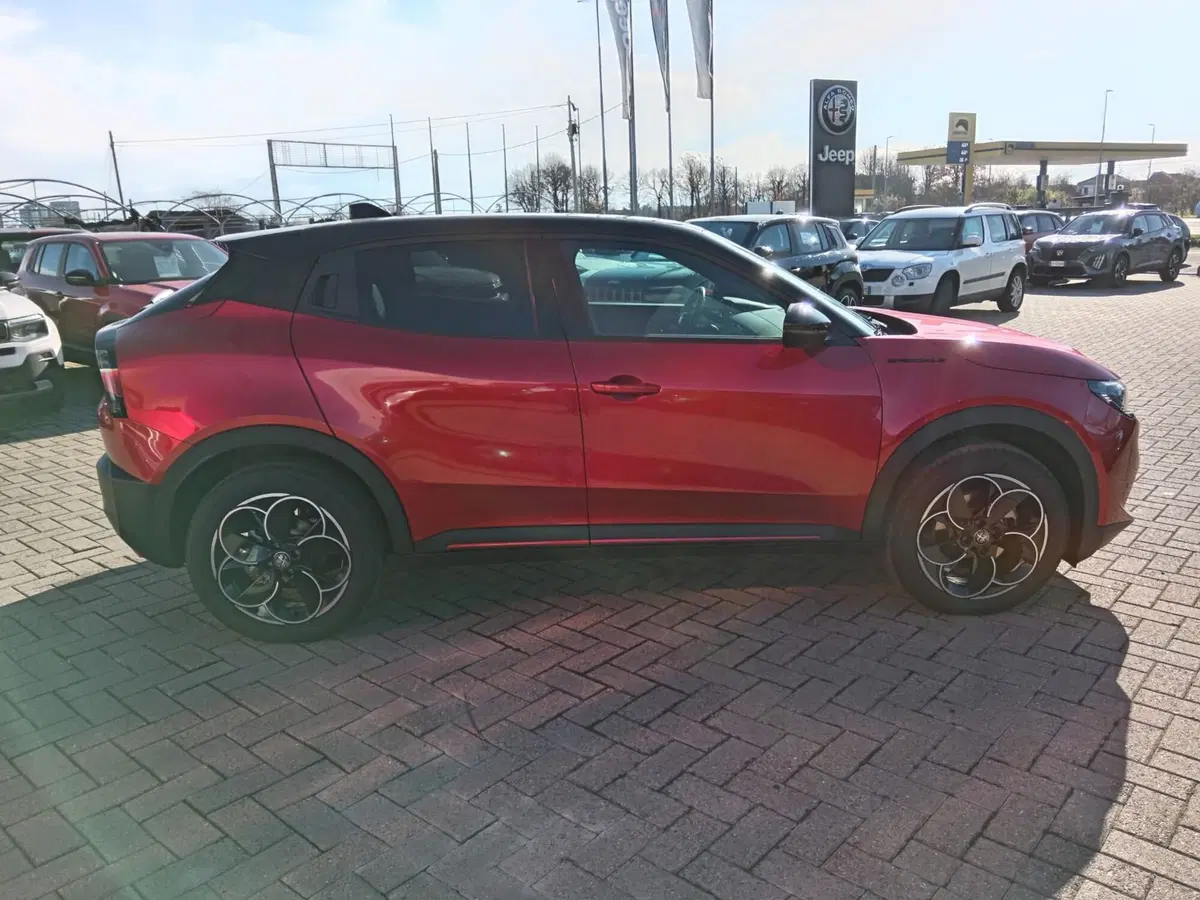 Alfa Romeo Junior nuova a Alessandria (4)