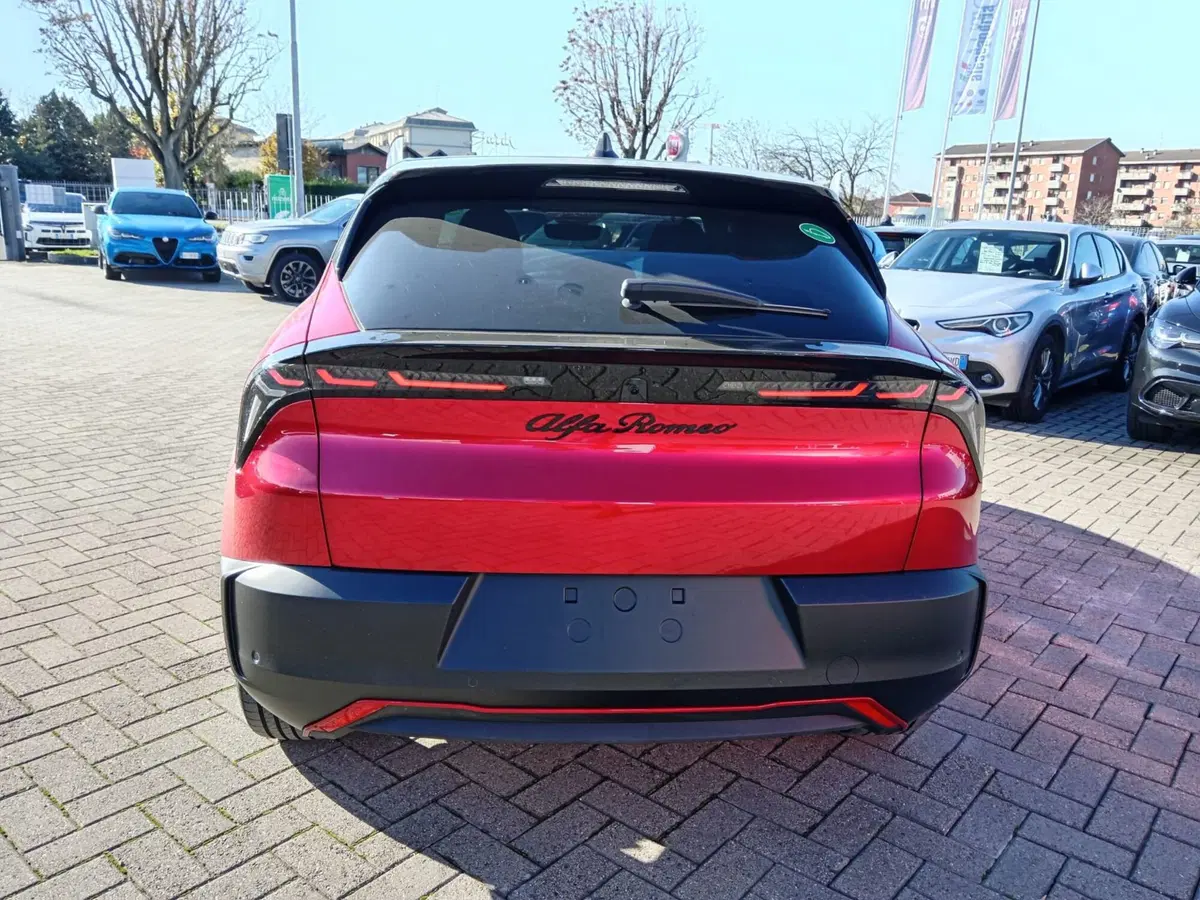 Alfa Romeo Junior nuova a Alessandria (6)