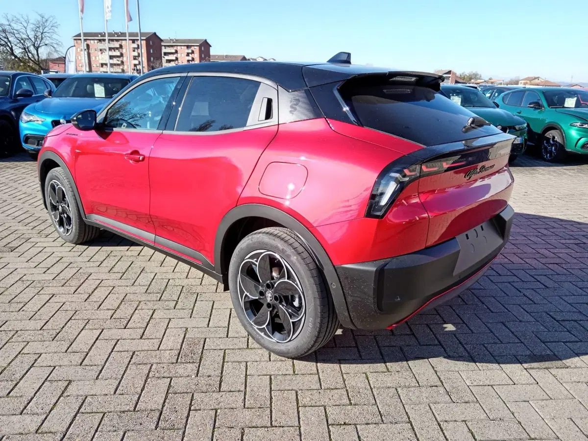 Alfa Romeo Junior nuova a Alessandria (8)